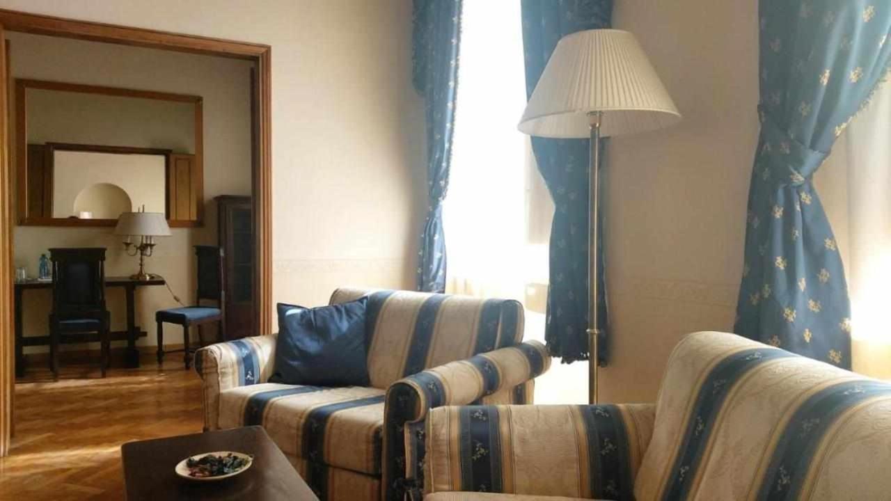 Tornabuoni La Petite Apartahotel