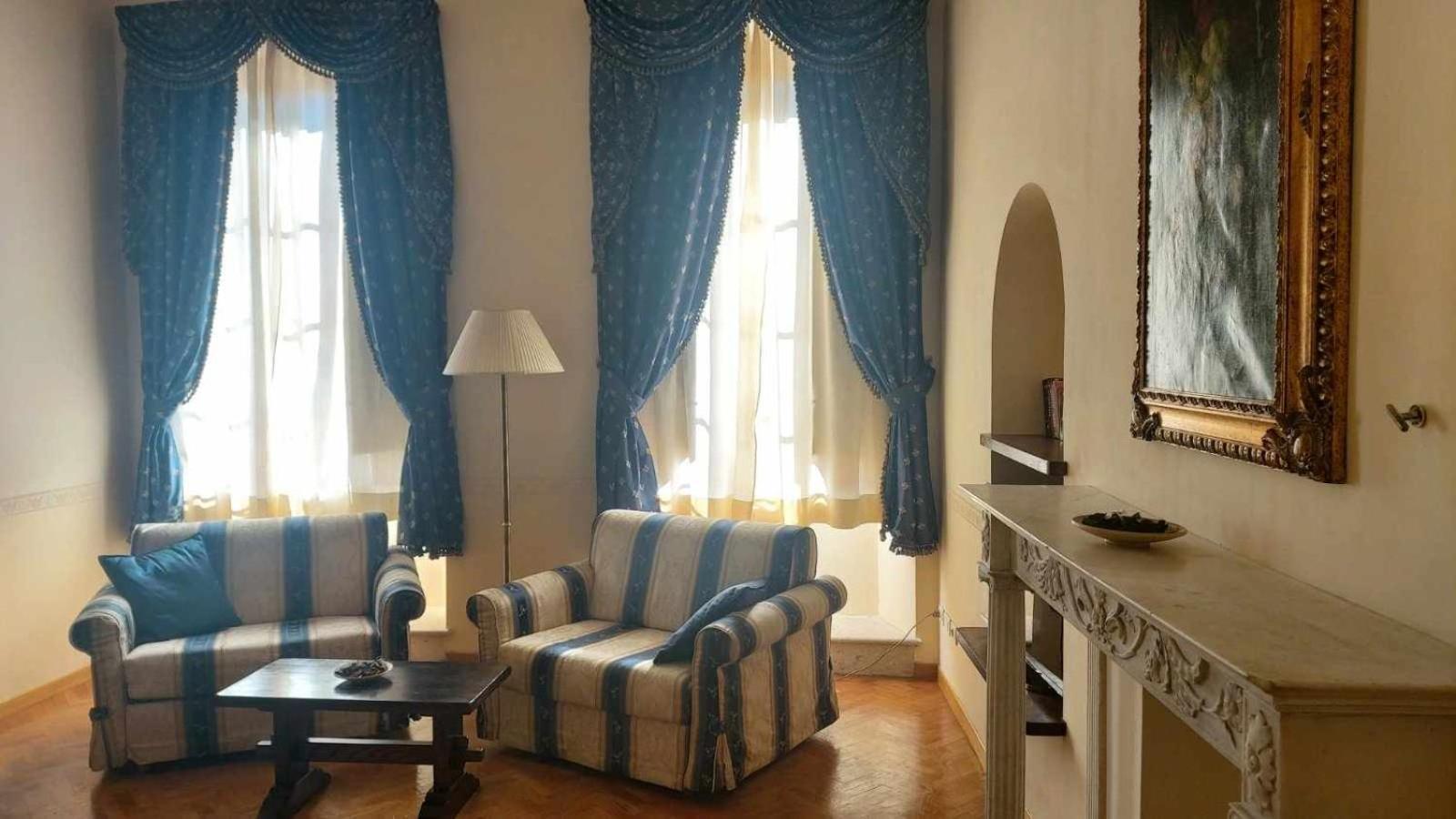 Tornabuoni La Petite Apartahotel